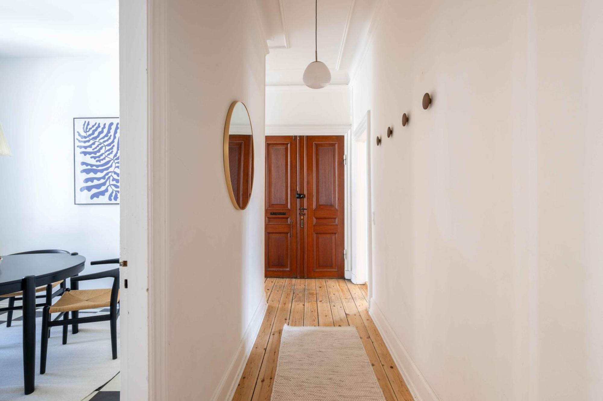 Lovely 3Br Manor Apartment 5 Min From Tivoli Gardens كوبنهاجن المظهر الخارجي الصورة