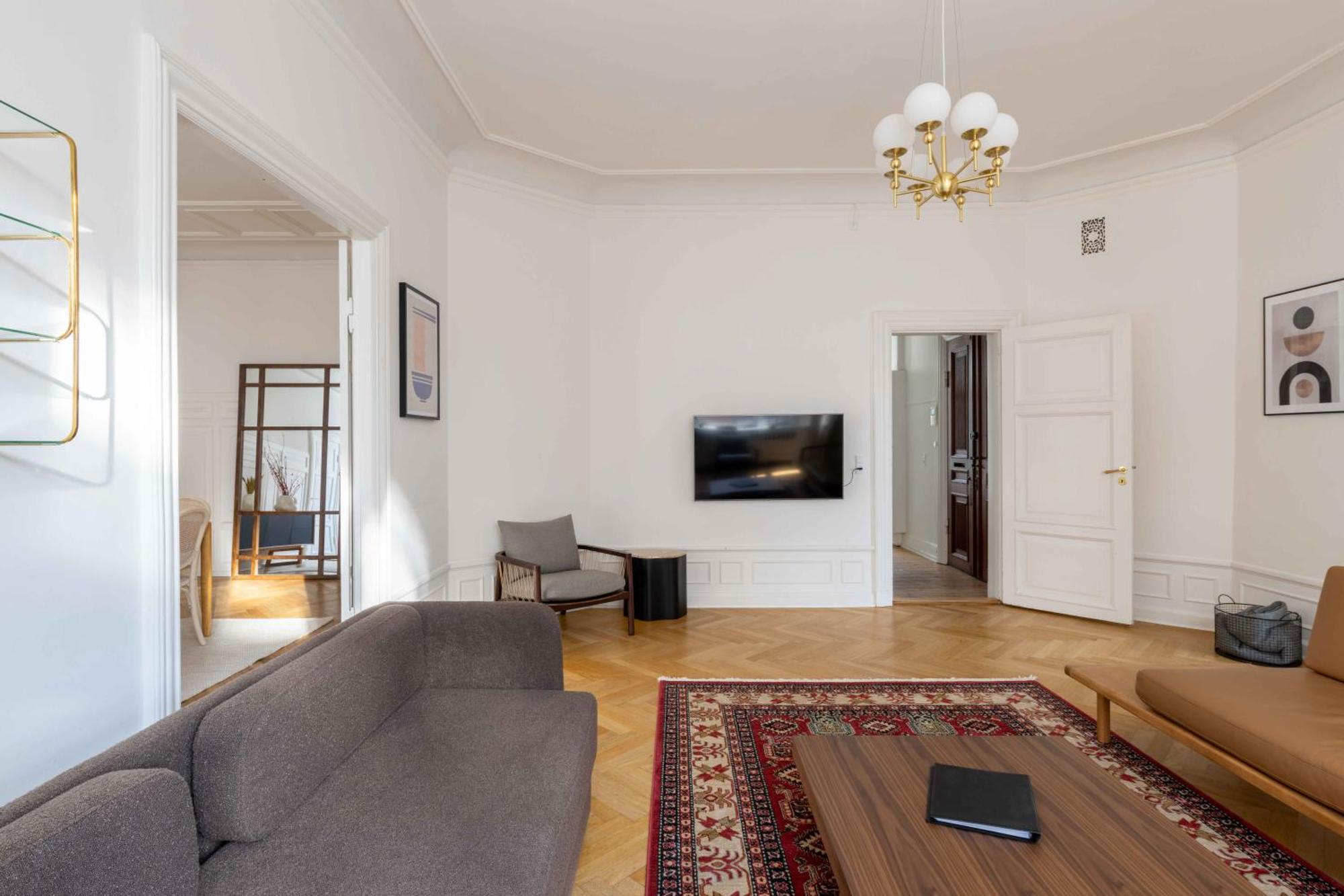 Lovely 3Br Manor Apartment 5 Min From Tivoli Gardens كوبنهاجن المظهر الخارجي الصورة
